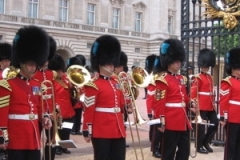 london_guards_12