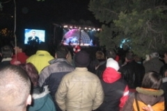 stage_crowd